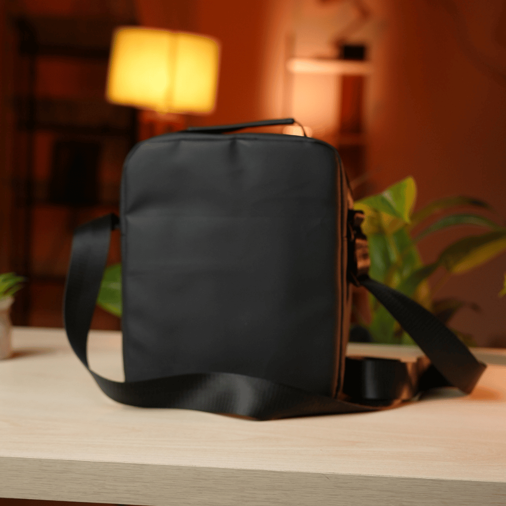 Zagroo Everyday Sling Bag  ( Black )