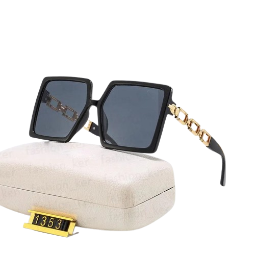 2026 New Arrivals Fashion Uv400 Protection Sunglasses With Chain Big Frame Square Sunglasses for Women ( Black )