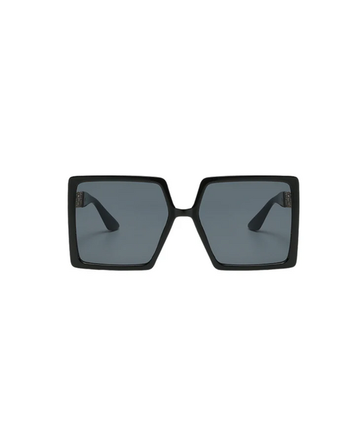 2026 New Arrivals Fashion Uv400 Protection Sunglasses With Chain Big Frame Square Sunglasses for Women ( Black )